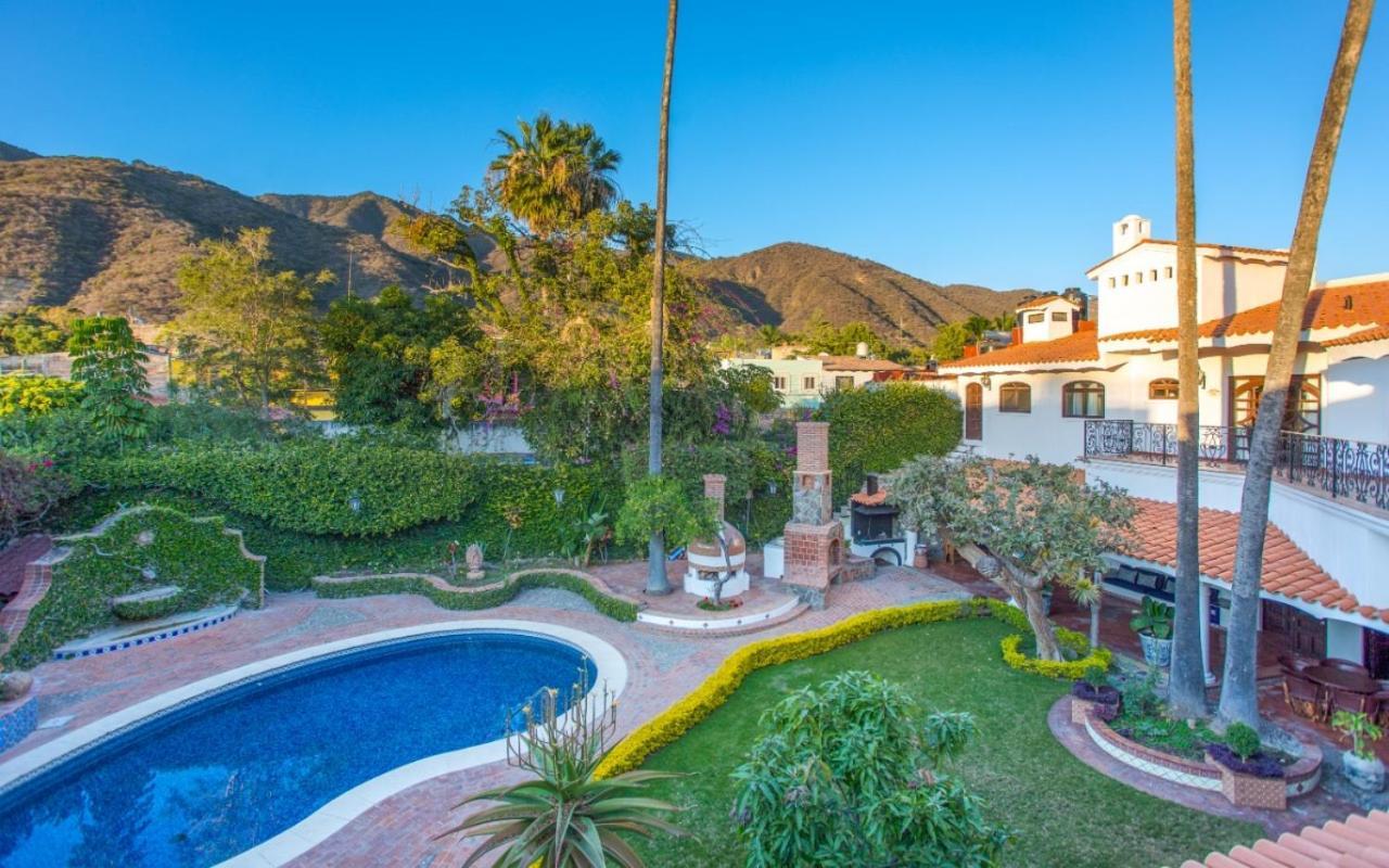 Caroline Bella Bed & Breakfast Ajijic Exterior photo
